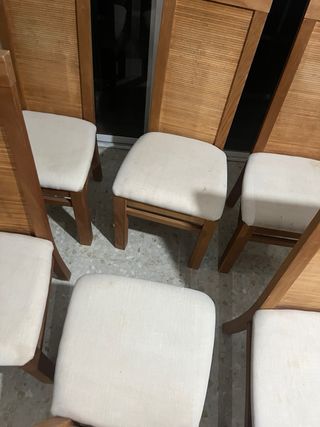 Mesa de comedor y sillas