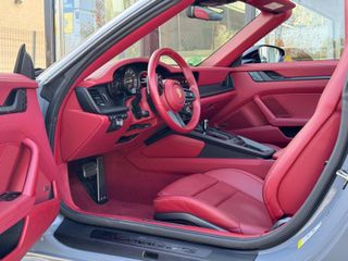 PORSCHE 911 Carrera 4 GTS Cabriolet