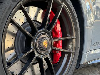 PORSCHE 911 Carrera 4 GTS Cabriolet