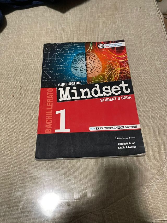 Libro de primero de bachillerato de  inglés