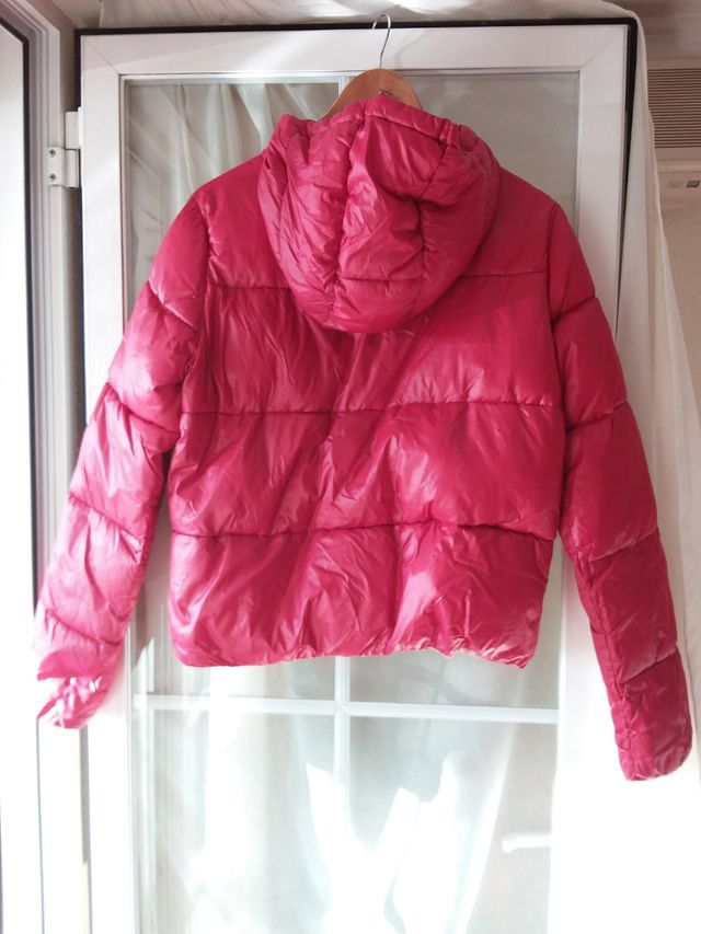 Abrigo o chaqueta mujer acolchada puffer Bershka L