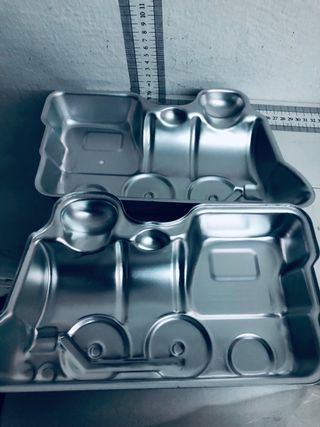 Molde pastel o chocolate tren wilton 