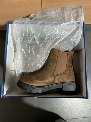 Botas chelsea marrones talla 36