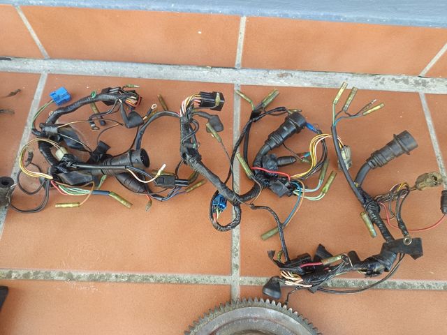 Despiece fueraborda Yamaha 50cv (f50)