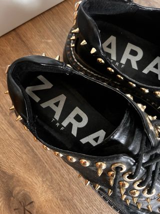 Zapatos tachuelas