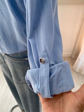 Camisa Stradivarius. Talla S