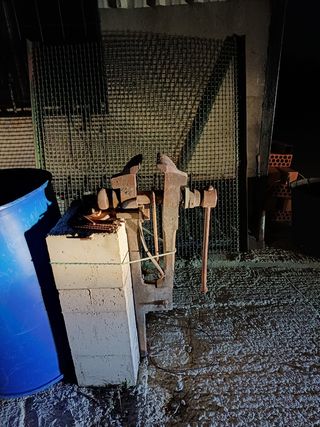 Tornillo de banco de ballesta