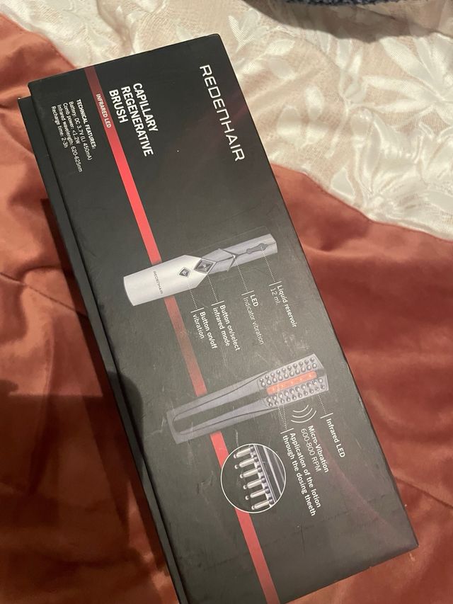 Cepillo regenerador capilar