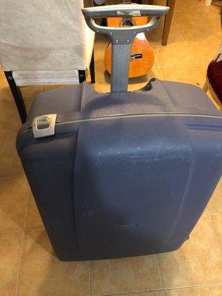 Maleta con ruedas samsonite