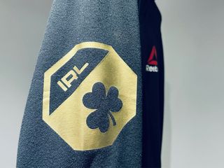 Chaqueta Reebock UFC Conor McGregor