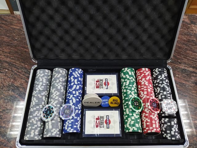 Tablero octogonal+ maletin poker