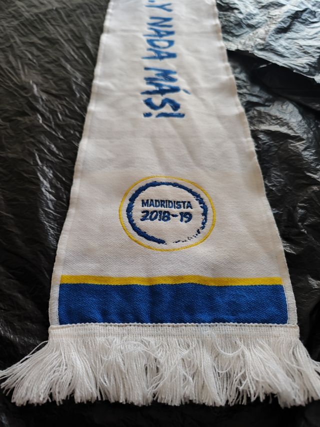Bufanda fútbol Real Madrid 2018/19