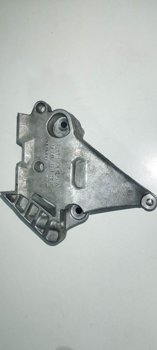 SOPORTE MOTOR 03G199207G