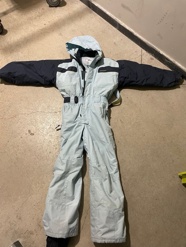 Tuta da sci taglia 10