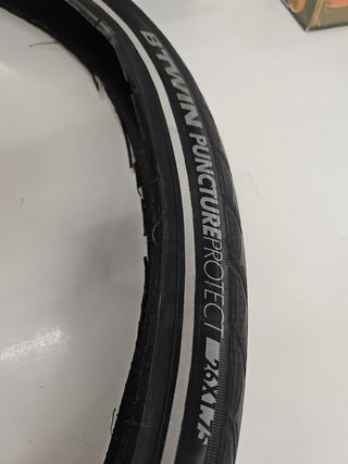  1 Cubierta bici ciudad Btwin Puncture 