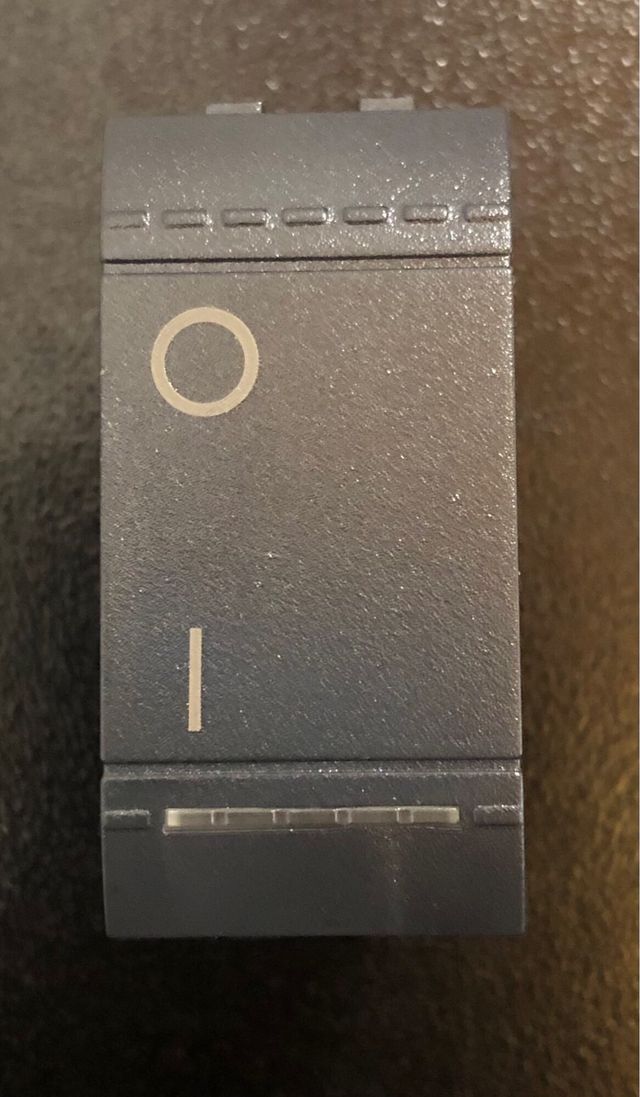 OMNIALUXSTORE INTERRUTTORE 2P PER BTICINO LIVING