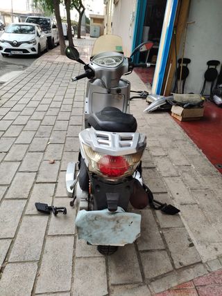 Kymco people 150 para piezas