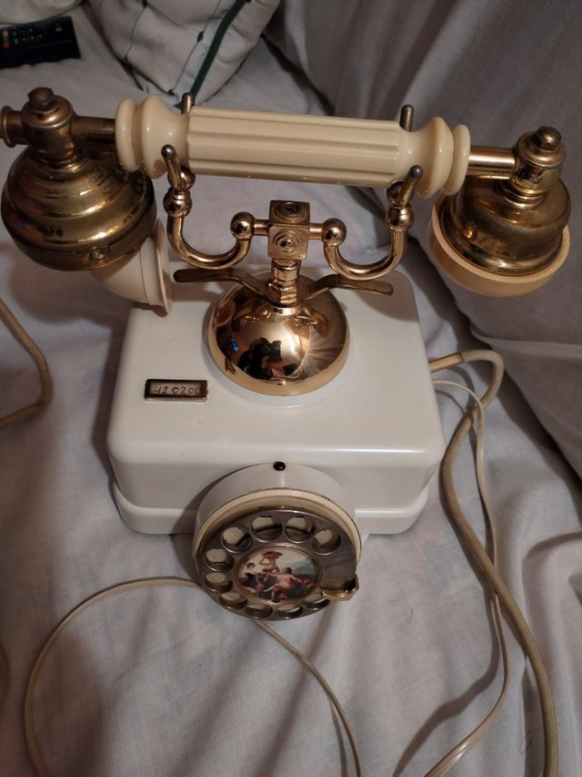TELEFONO ANTIGUO