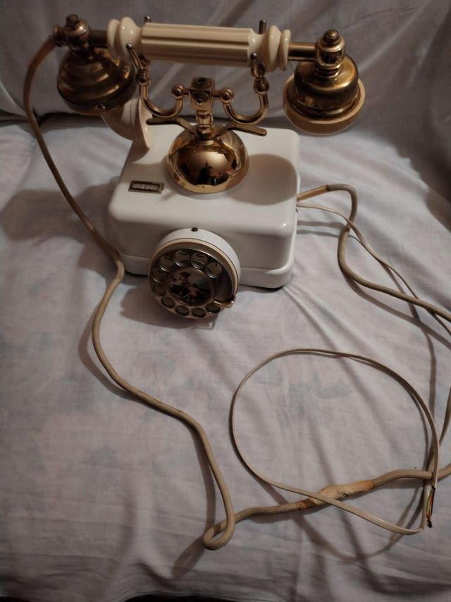 TELEFONO ANTIGUO