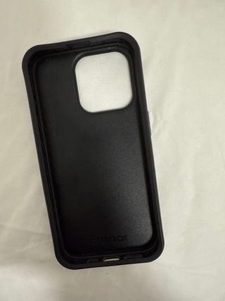 OtterBox funda para iPhone 15 Pro Symmetry