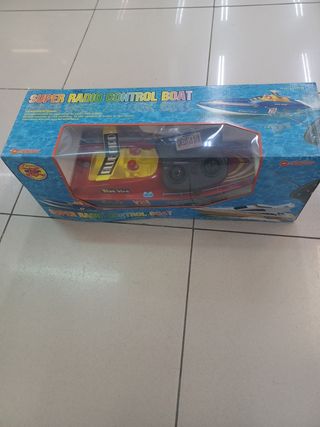 Barco RC de los 90