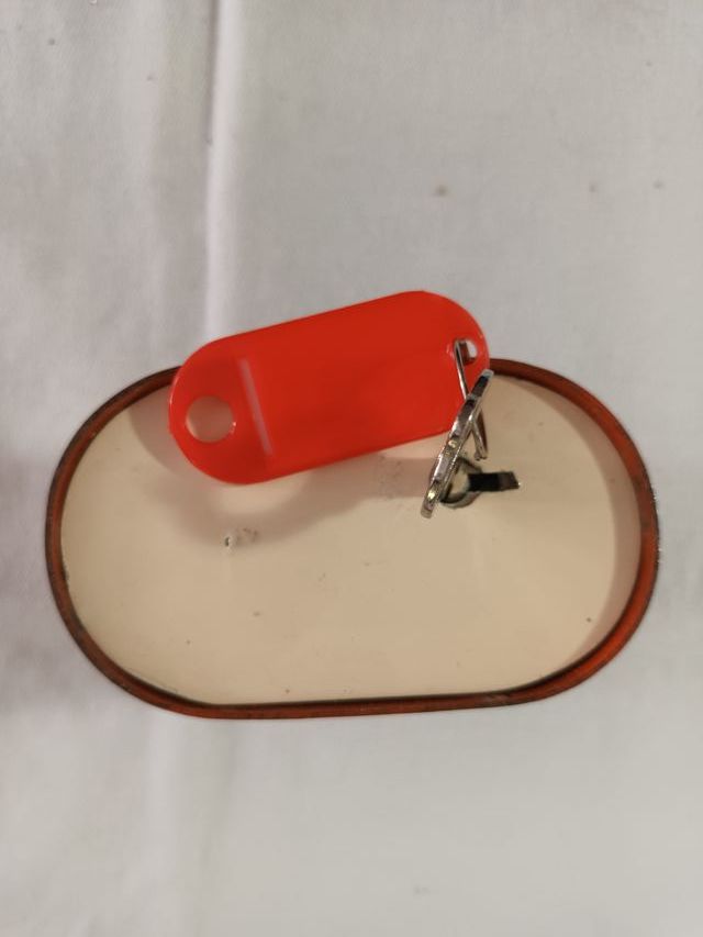 Salvadanaio vintage metallo Challenge Money Bank