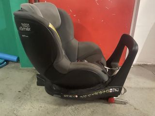 Silla de coche giratoria Britax Römer DUALFIX M PL