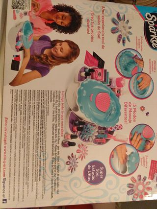 Juego  de uñas . Sin uso