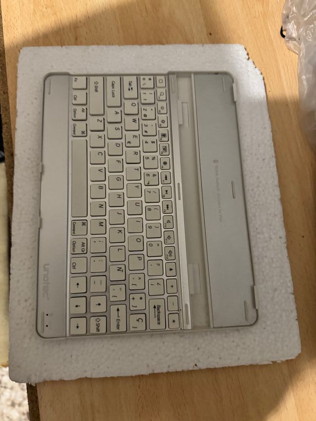 mobile bluetooth keyboard