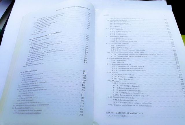 Materiales y componentes electrónicos.