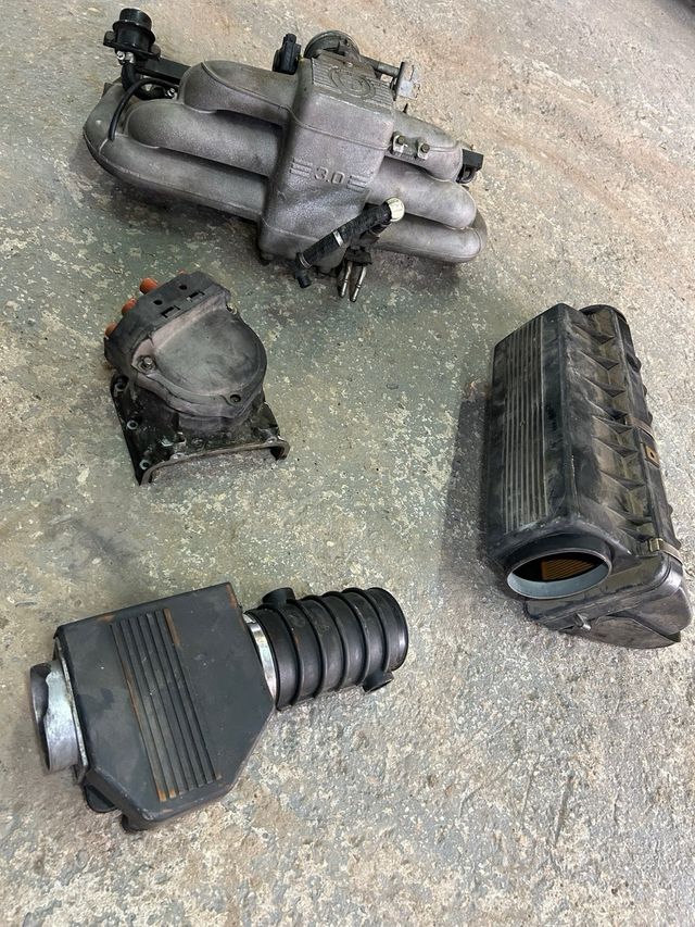 ADMISION Y PIEZAS DE MOTOR BMW 730i E32