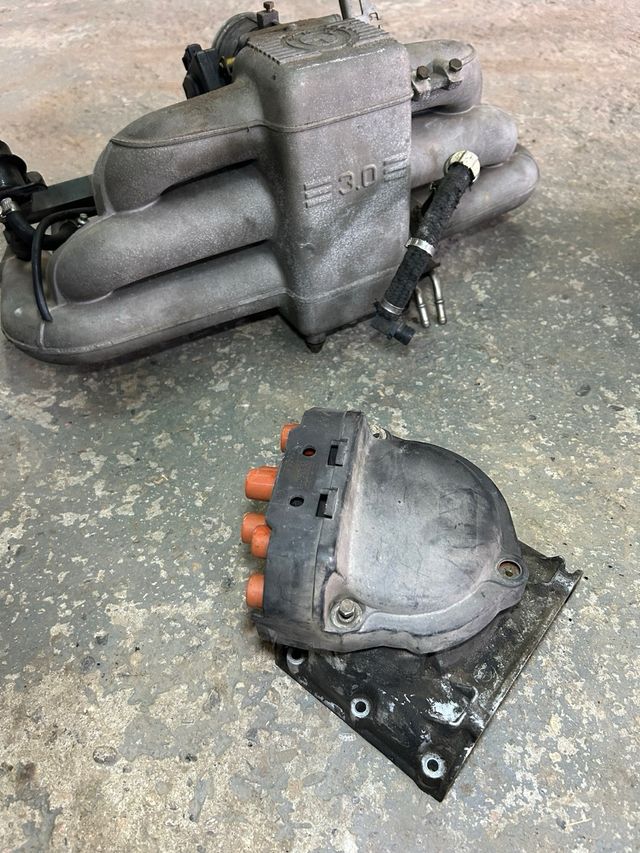 ADMISION Y PIEZAS DE MOTOR BMW 730i E32