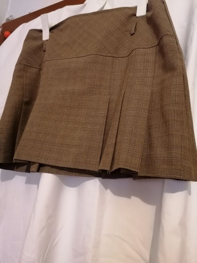 Falda de Formula Jóven