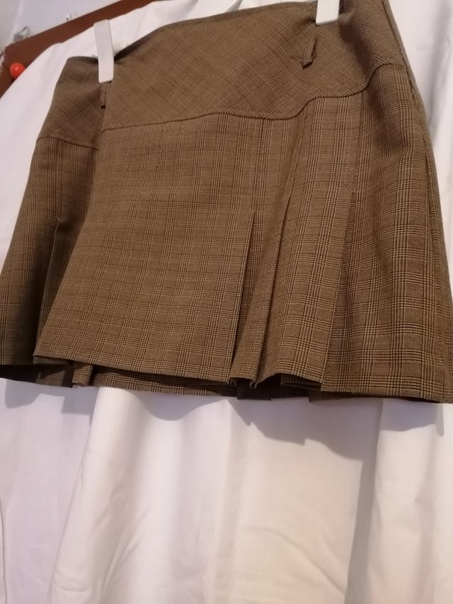 Falda de Formula Jóven