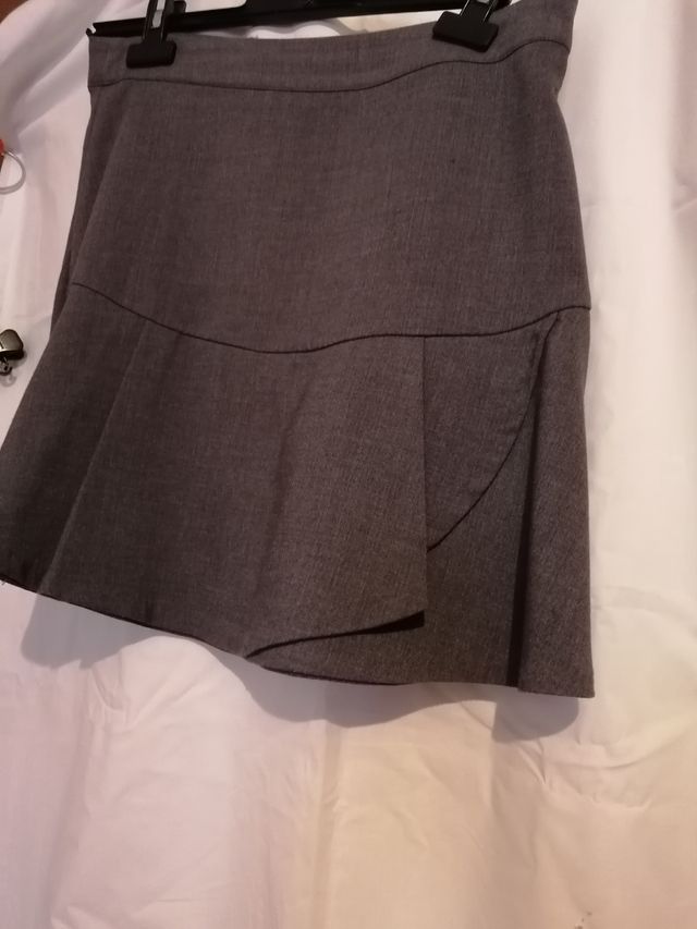 Falda de Stradivarius