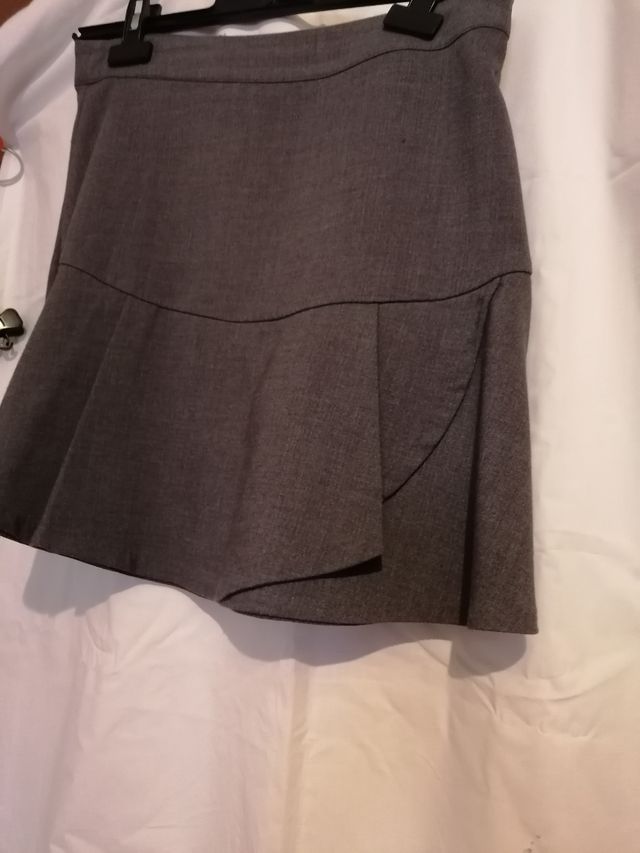 Falda de Stradivarius