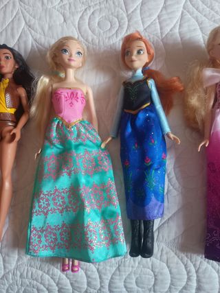 Lote 7 princesas Disney+Barbie regalo