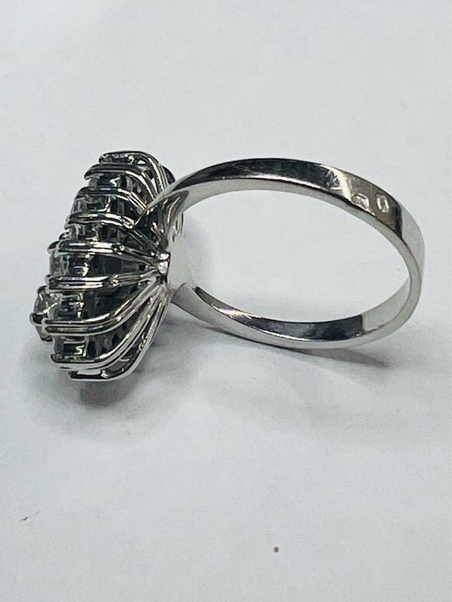 Anillo Oro Blanco 18k y Diamantes