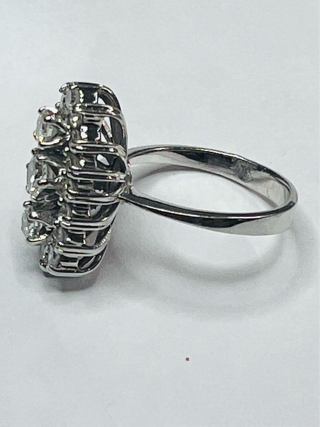 Anillo Oro Blanco 18k y Diamantes