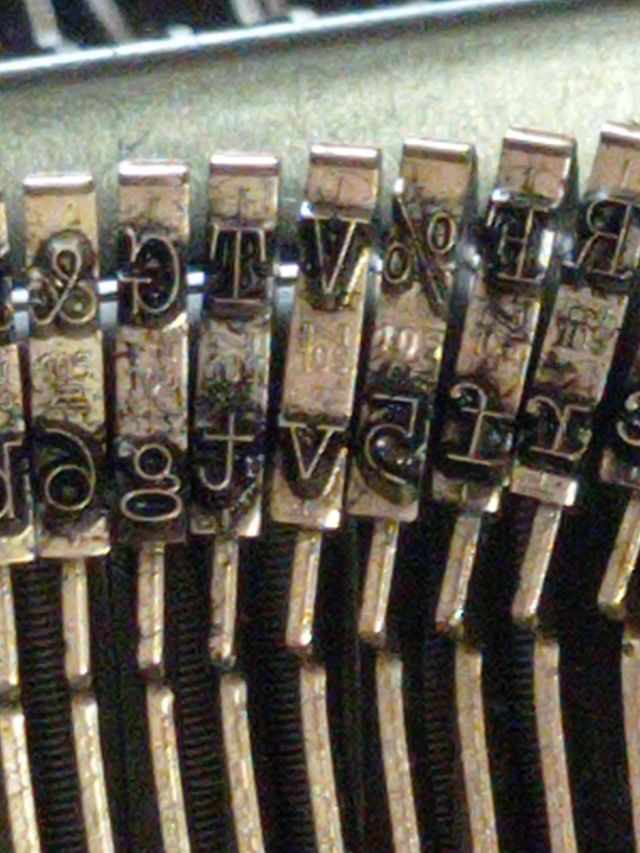 Macchina da scrivere SIGMA SM701