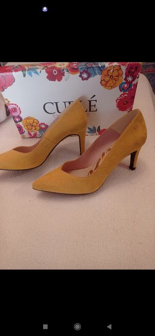 Zapatos mostaza Cuplé
