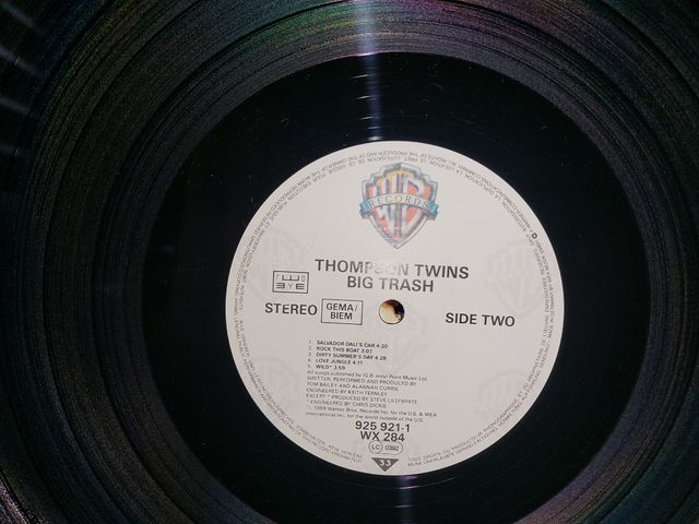 Disco in vinile dei Thompson Twins, big trash