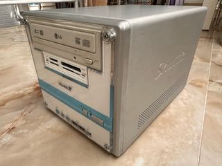 Ordenador CPU Shuttle X LG para poner disco duro