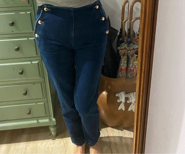 Pantalon vaquero tipo marinero