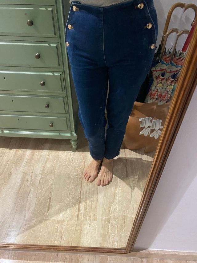 Pantalon vaquero tipo marinero