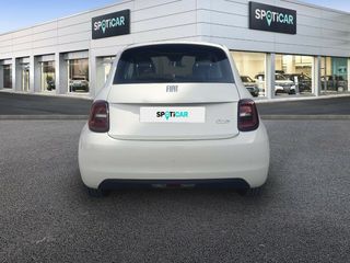Fiat 500 24KWH ACTION 95 3P