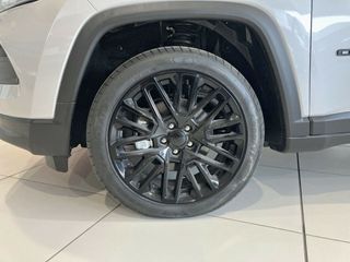Jeep Compass 1.5 MHEV 96KW UPLAND FWD DDCT 130 5P