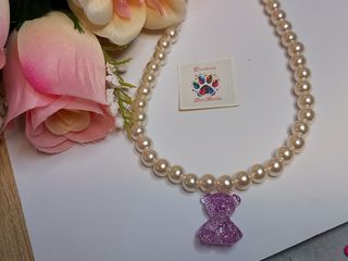 Collar de perlas mini ositos (morado)