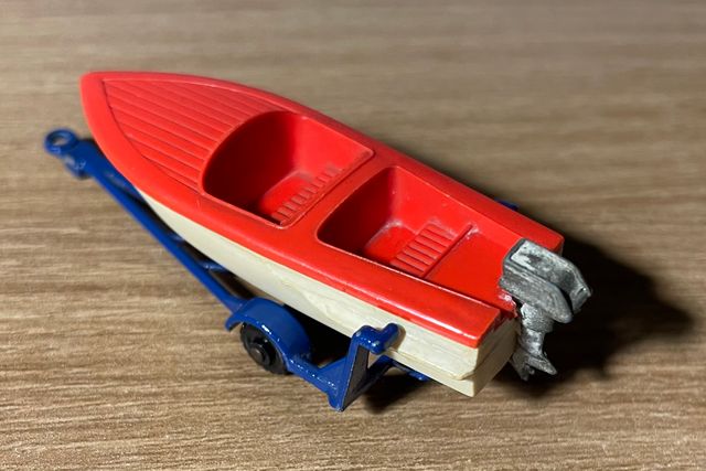 Matchbox series Sport boat & trailer nº 48