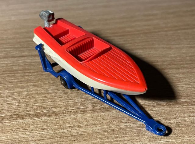 Matchbox series Sport boat & trailer nº 48